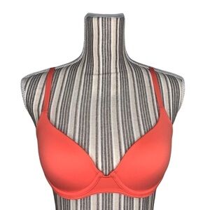 Victoria's Secret Body By Victoria Shaping Demi Bra